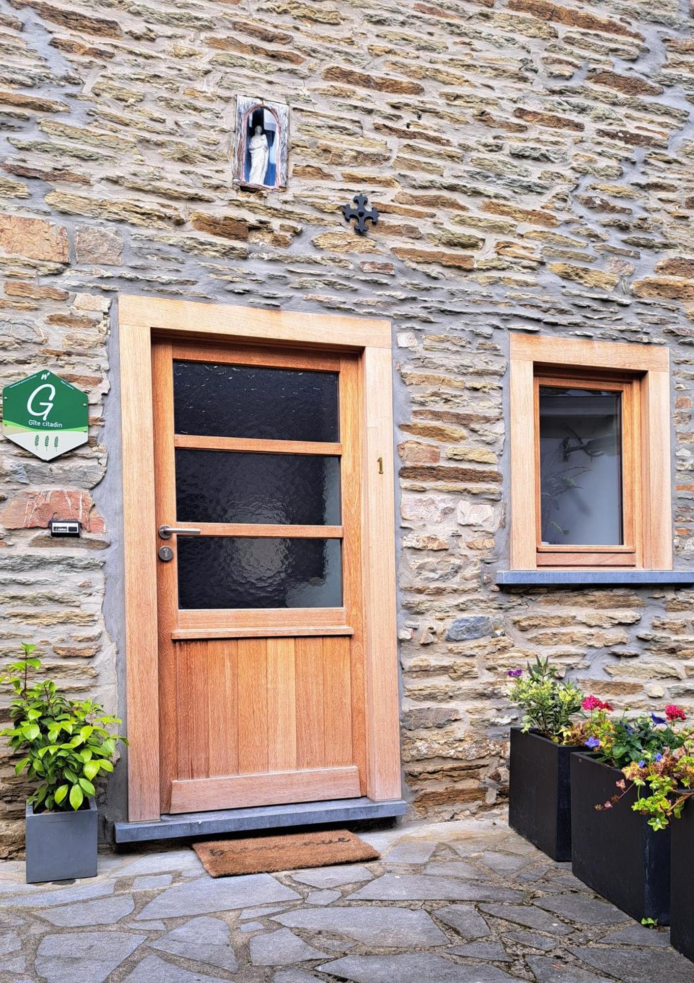 Bulle En Ville Maisonnette De Charme Spa Exterior photo